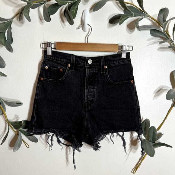 Levi's Black Ribcage Denim Shorts - Picture 1 of 5